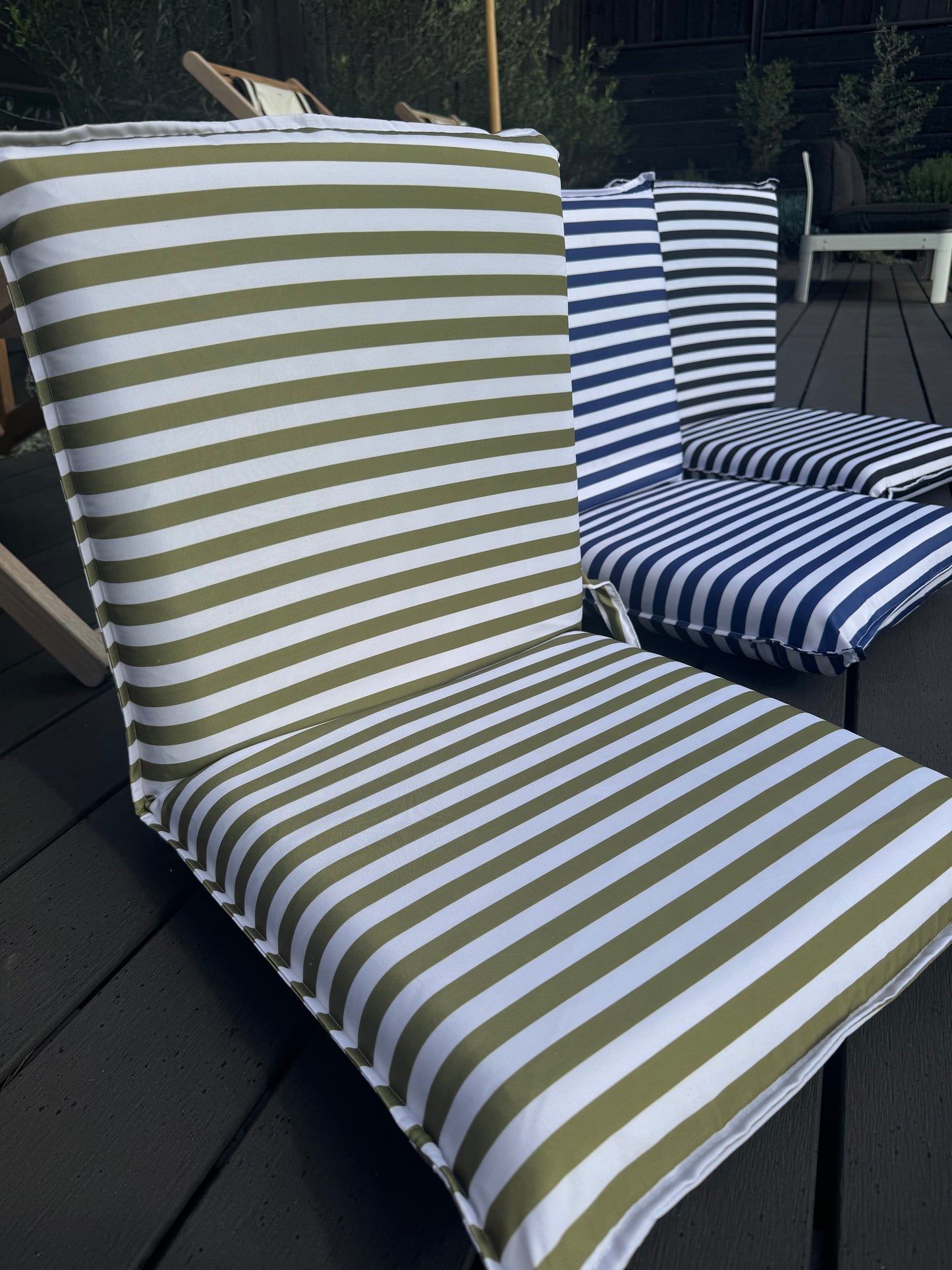 Reclining Sun Lounger Olive